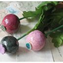 Czosneczek bordowy - dekoracja ceramiczna handmade