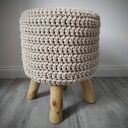 Pokrowiec na stołek ze sznurka bawełnianego - ręcznie szydełkowany handmade