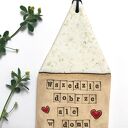 Domek ceramiczny z mottem