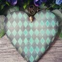Dekoracyjne serce w stylu farmhouse z kogutem - ręcznie robione decoupage 15 x 15 cm