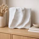 Biały relief 3D minimalistyczny - ręcznie wykonana płaskorzeźba strukturalna 33x35 cm