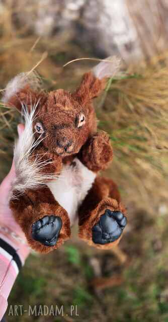 Lusia - ręcznie szyta wiewiórka, artystyczne rękodzieło OOAK