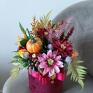 flowerbox jesienny bordo stroik dekoracje z dynią
