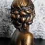 złota kwiaty na oczach wys. 9 cm - kobieta figurka dekoracje rzeźba z gipsu