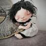 Śpiąca Królewna - artystyczna lalka kolekcjonerska z tkaniny śnieżka