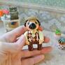 Dziadek Mops - miniaturowa dekoracje bajkowa figurka