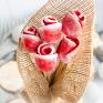 ręcznie robione dekoracje dla-niej przepiękny bukiet róż. Wyjątkowy