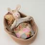personalizacja dla dziecka królik króliczek w łóżeczku koszu