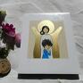 Pracownia na deskach anioł stróż dla chłopca - brunet na prezent na komunię