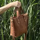 Damska mała Shopperka jasno - brązowa ze skóry Crazy Horse