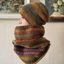 RĘCZNIE NA DRUTACH - Jesienna jabłoń - miły, oryginalny komplet ze wełną. Projekt autorski