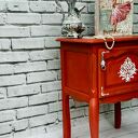 Ręcznie malowana szafka nocna shabby chic - Scandinavian Pink z ludwikowskimi dekorami
