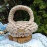 koszyk robiony na drutach wielkanocny dziany metodą giant knitting jajka