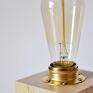Ręcznie wykonana drewniana lampka "Rustic z ozdobną żarówką Edison. Dom rustykalna