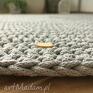 gustowne piękny okrągły dywan, wykonany szydełkiem ze sznurka bawełnianego salon