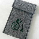 Filcowe etui na telefon - retro rower