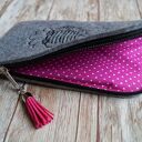 Filcowe etui na telefon - haftowana sówka