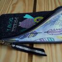 Filcowe etui na telefon - haftowana sówka grafitowe