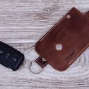 Skórzane etui na klucze z grawerem kolor Jasny brąz