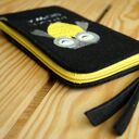 Filcowe etui na telefon - Prezesowa z haftowaną sową