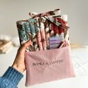 Etui na książkę - Books & Coffee