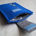 Filcowe etui na telefon z haftem łaciatego kota