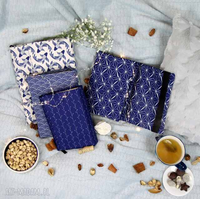 Etui Otulacz Na Książkę Japanese Fala Medium