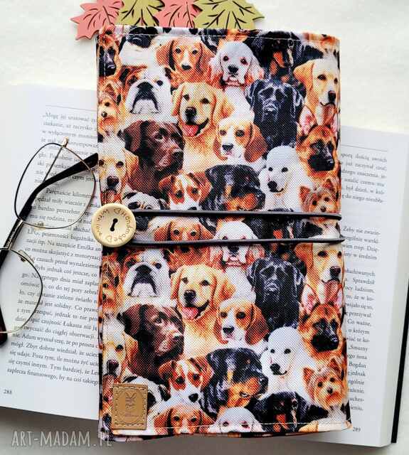 Wodoodporne etui na książkę/notes: pieski