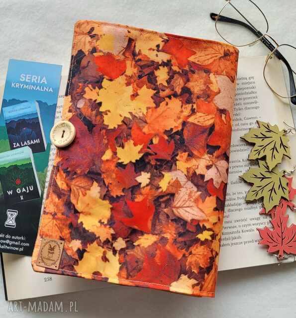 Wodoodporne etui na książkę/notes: jesienne liście