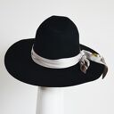 Czarna fedora