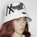 Ręcznie robiona czapka bucket hat ZERO WASTE 15 - motyl, upcycling i koronka, rozmiar 56