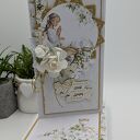 Kartka na Pierwszą Komunię Świętą (sztalugowa) z pudełkiem - scrapbooking w bieli i złocie