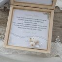Elegancka kartka na komunię w drewnianym pudełku