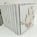 Elegancka kartka świąteczna z drewnianym skrzatem - handmade