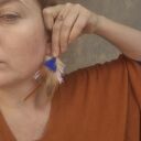 Klipsy brązowo-niebieskie pióra - lekkie i awangardowe handmade