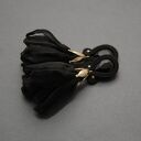 czarne klipsy sutasz z kwiatkiem