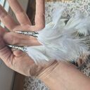 Klipsy długie białe pióra mogą być ślubne bardzo stylowe polecam zwracają uwagę duże leciutkie cudne