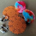 Klipsy pomarańczowe z pomponem boho - etno handmade