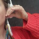 Kolorowe, energetyczne klipsy z piórami - duże, lekkie i rękodzieło w pojedynczym egzemplarzu