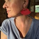 Ręcznie robione klipsy z malinowymi kwiatami - boho i folk