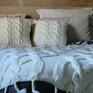 ivory kremowy komplet koc poduszki na prezent na drutach