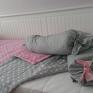 byWKML prezent narzuta na łóżko szaro różowa