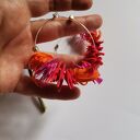 Kolorowe, lekkie kolczyki koła w stylu folk - boho, które podkreślają Twój styl