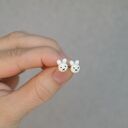Kolczyki króliczki mini - białe sztyfty wielkanocne handmade antyalergiczne