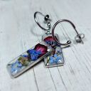 Kolczyki z niezapominajkami zalanymi żywicą