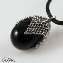 Czarny w siateczce - wisiorek M (W. M.cza) #