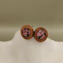 Kolczyki wkrętki Różany Ogród - drewno z motywem kwiatowym