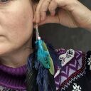 Kolczyki pióra boho kolorowe - lekkie i ręcznie robione w pojedynczym egzemplarzu