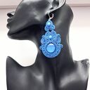 Blue Sky haftowane kolczyki sutasz