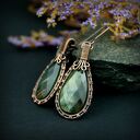 Wiszące kolczyki z labradorytem - miedziane wire wrapping
